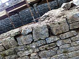 acastle 170200.jpg